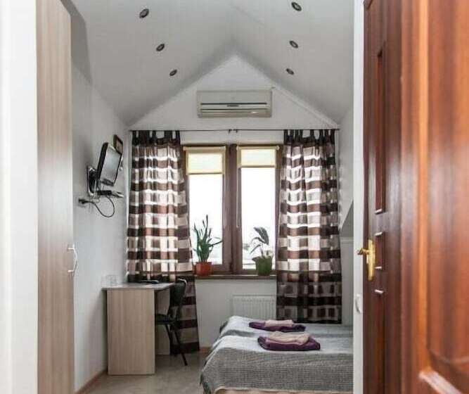 اتاق استاندارد, Minihotel Freedom