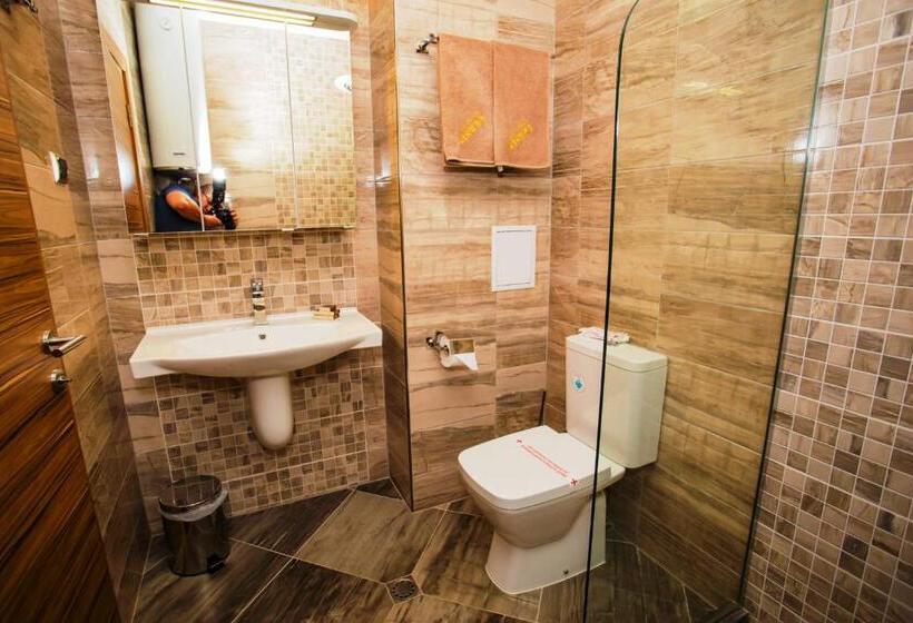 带1个卧室的带阳台的公寓, Boutique Apart Hotel Versis