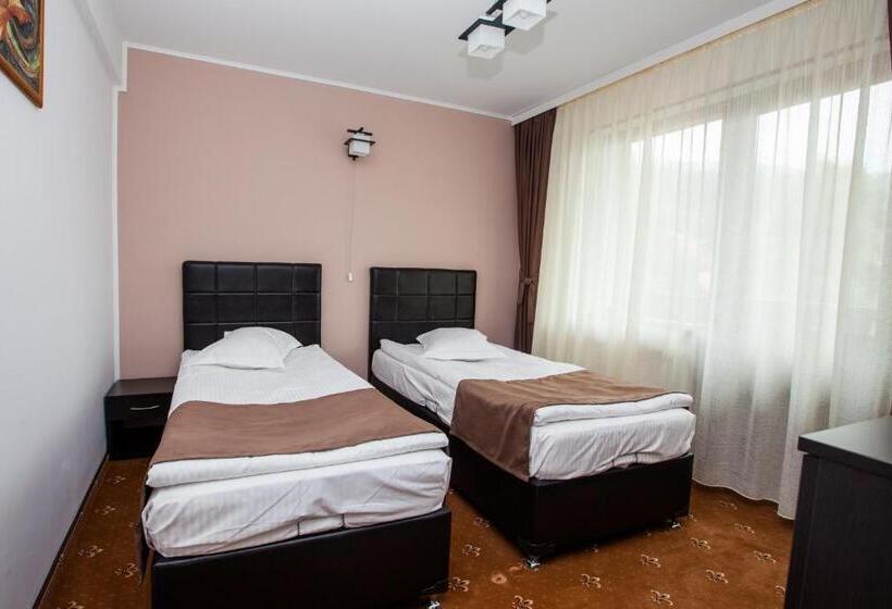 スタンダードルーム, Pensiunea Noni