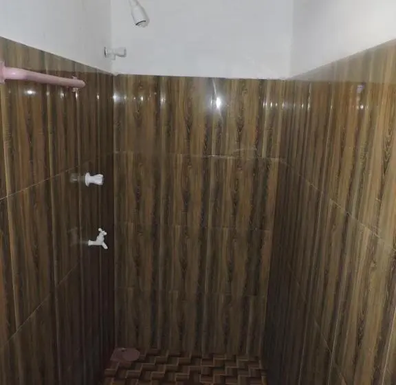 Mökki 1 Makuuhuone, Gopalapuram Guest House