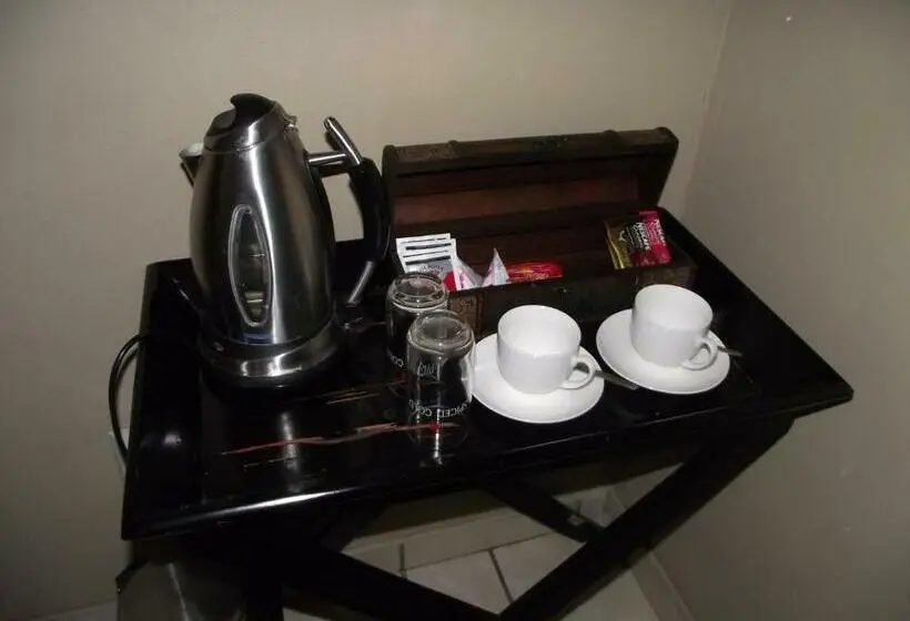 スタンダードルーム, Njala Guest House