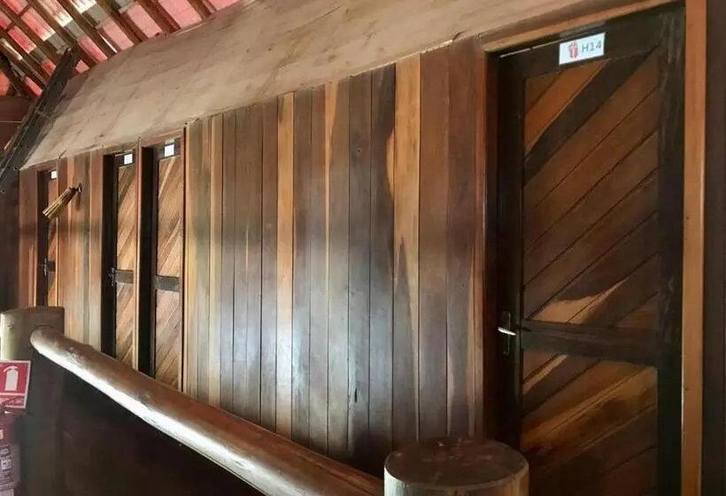 バス共有のスタンダードルーム, Pousada E Hostel Caminho De Santiago