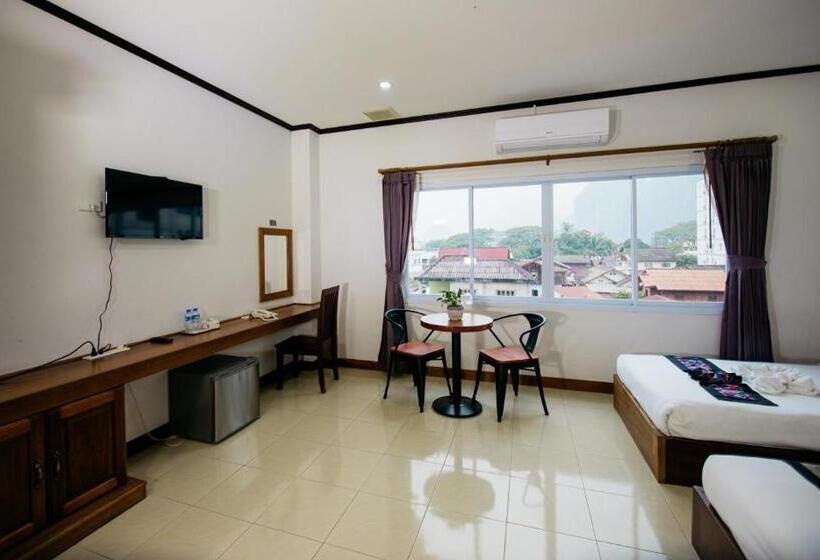 스탠다드 룸, Sisombat Plaza