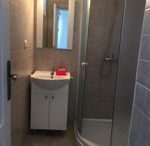 חדר סטנדרט, Vilele Liliana