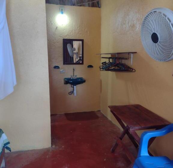 Standard Szoba King Size Bed, Posada Ecohabitas