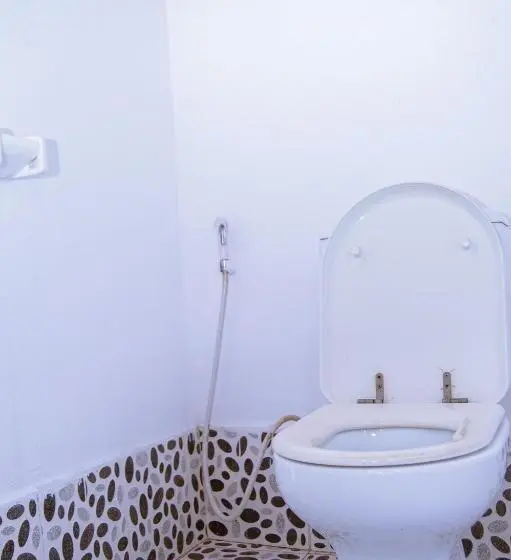 エコノミートリプルルーム, New Jambo Bungalows