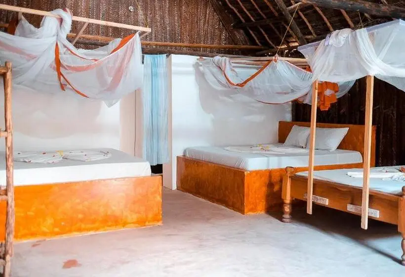 スタンダード４人部屋, New Jambo Bungalows