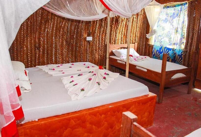 四人标准间, New Jambo Bungalows