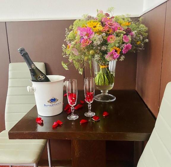 高级大房间, ďumbier