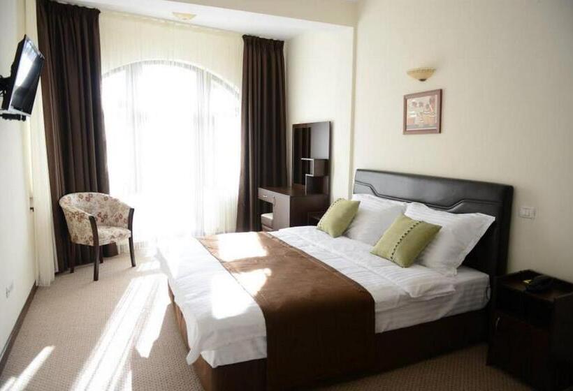 バルコニー付きスタンダードルーム, Vila A&n