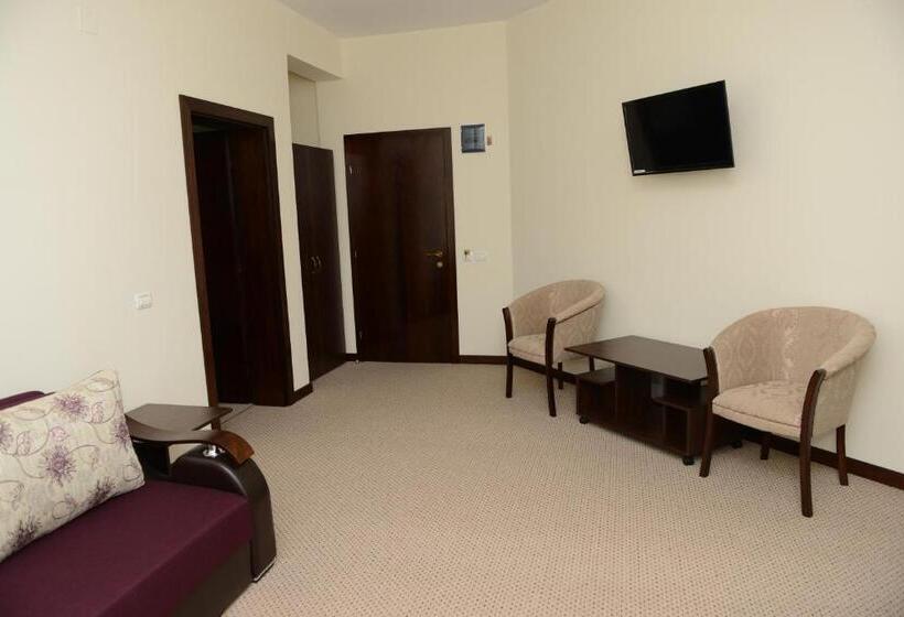 バルコニー付きスタンダードルーム, Vila A&n