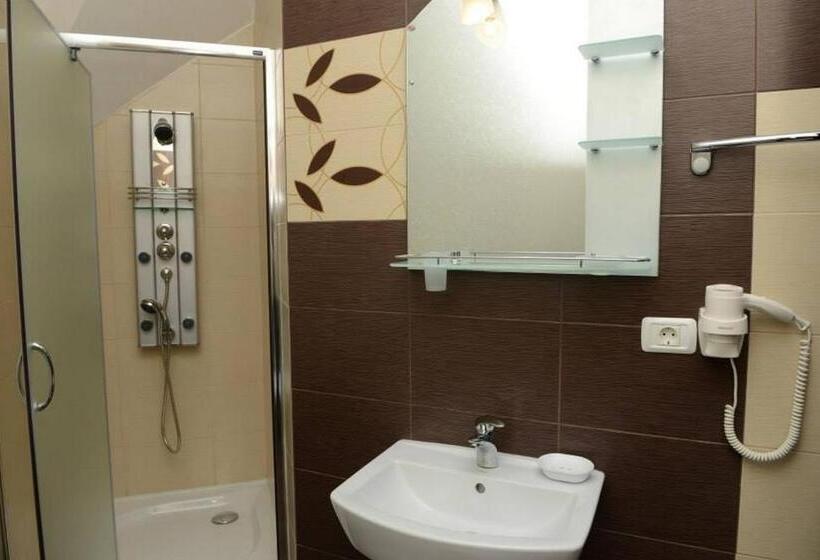 バルコニー付スイート, Vila A&n