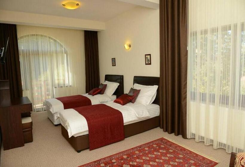 バルコニー付きスタンダードルーム, Vila A&n