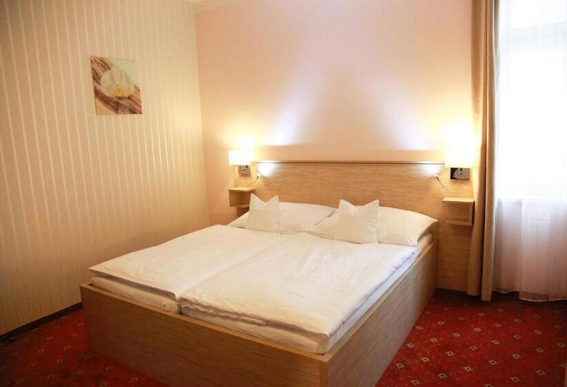 غرفة قياسية, Pension Dvořák