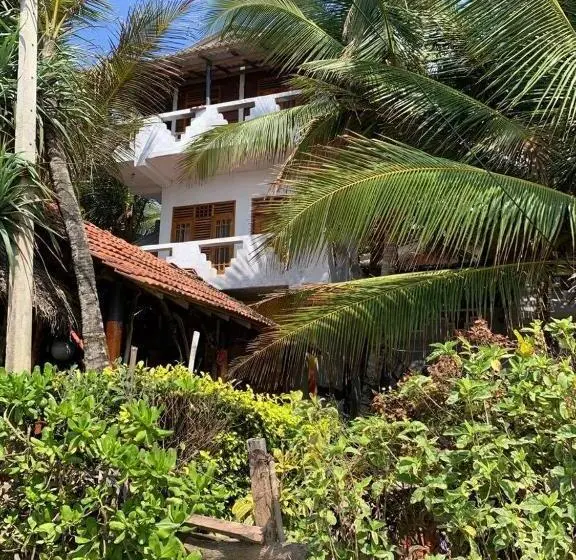 オーシャンビュースタンダードルーム, Chandi Gaya Beach Guesthouse
