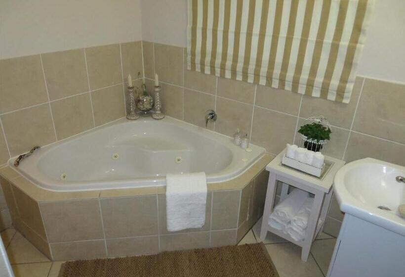 高级大房间, Windfall Plett