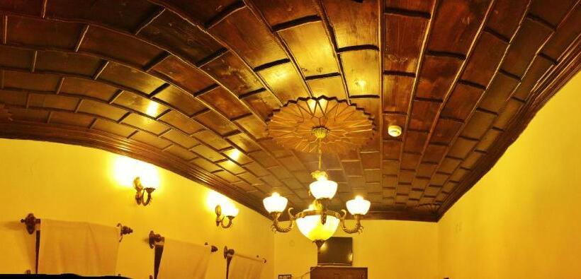 スタンダードルーム, Beybagi Konak