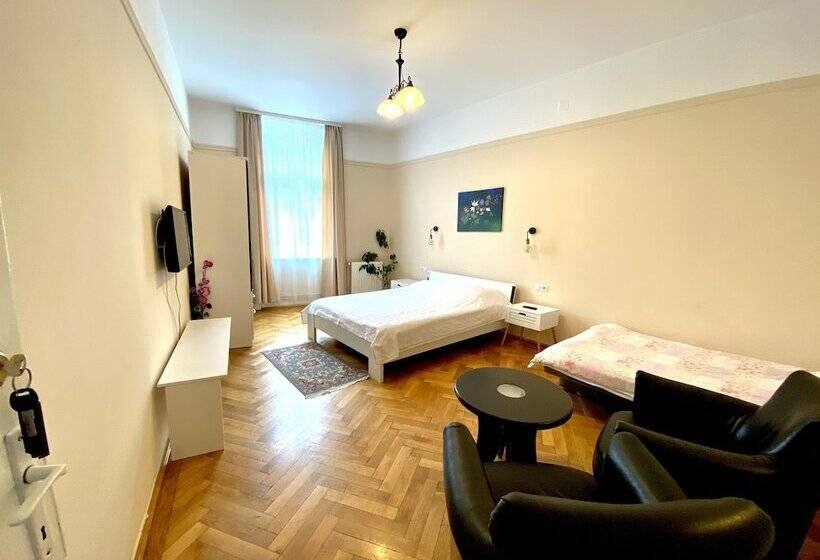 スタンダードトリプルルーム, Casa Balcescu