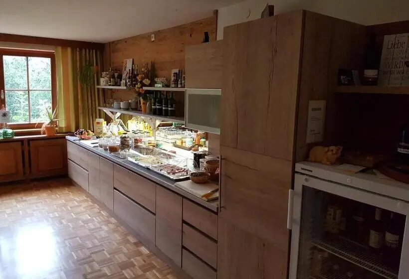 バルコニー付きスタンダードルーム, Privatzimmer Und Ferienwohnungen Gassner