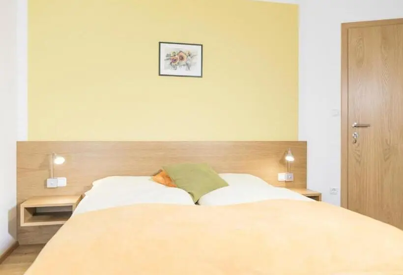 エコノミールーム, Privatzimmer Und Ferienwohnungen Gassner