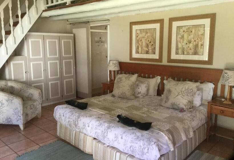 חדר משפחתי, Warrens Guest House