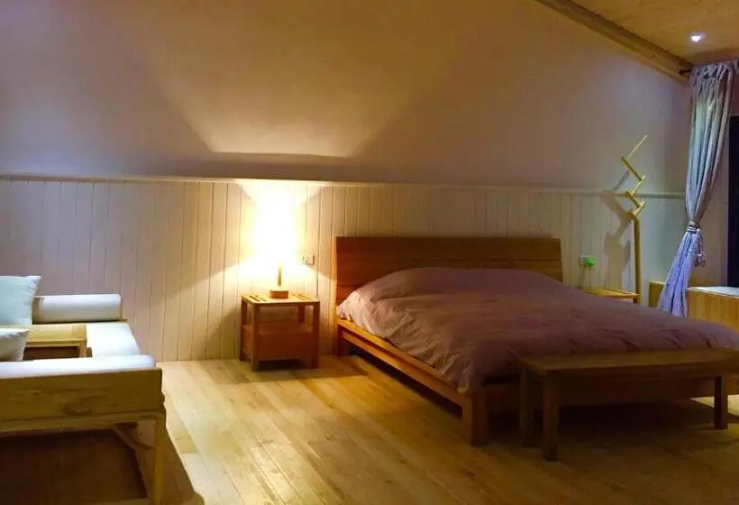 マウンテンビュースイート, Zen Box House