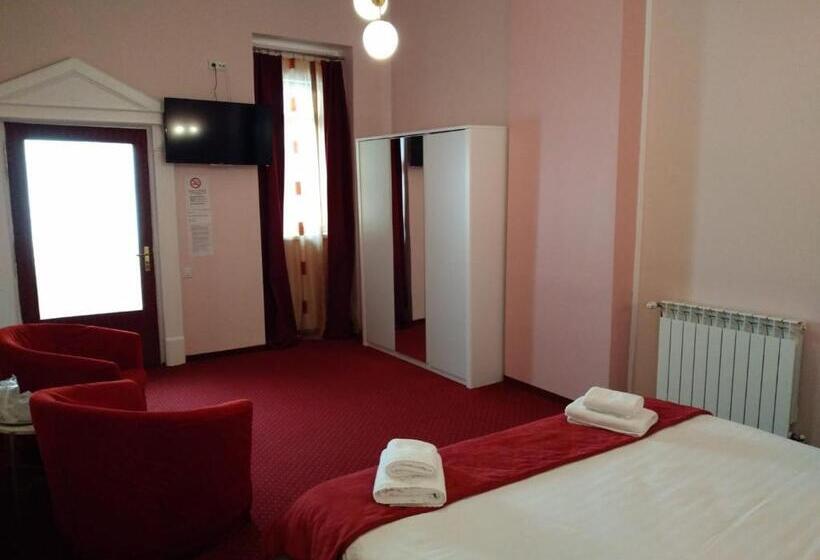 اتاق سوپریور, Pensiunea Casa Rusu