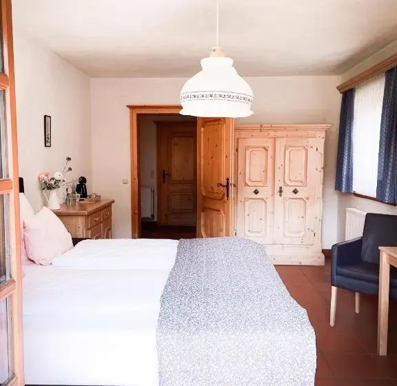 バルコニー付きスタンダードルーム, Pension Gasthof Arriach