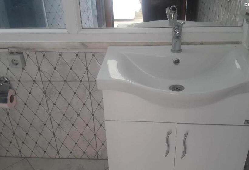 디럭스 트리플 룸, Melodi Club Apart