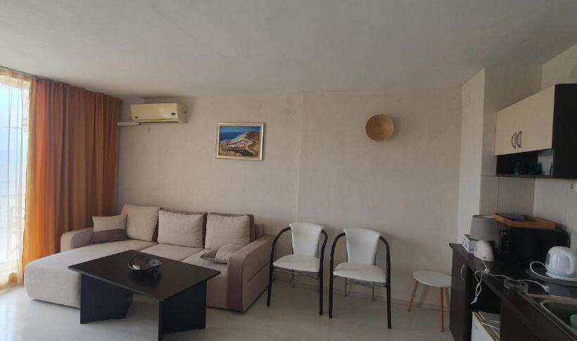 带海景的标准工作室, Guest House Compass