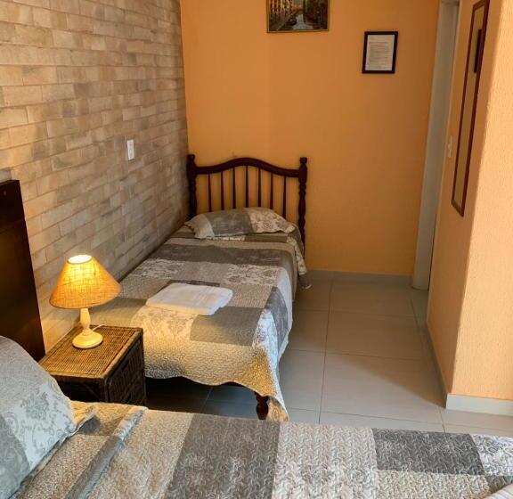 اتاق لوکس سه تخته, Villa Di Verona Charm