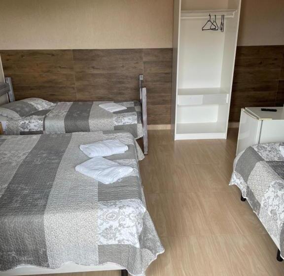 اتاق لوکس چهار تخته, Villa Di Verona Charm