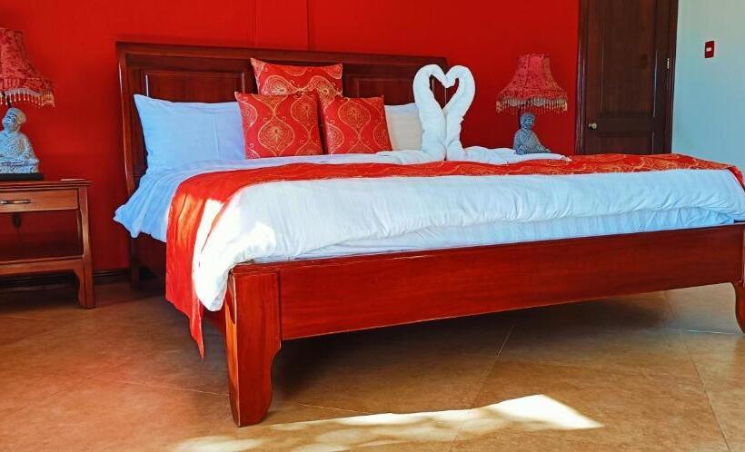 سوئیت با تخت بزرگ, Star View Boutique Resort