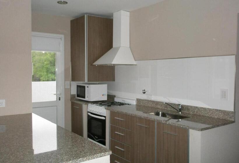 침실 1개 테라스 아파트, Ak´para