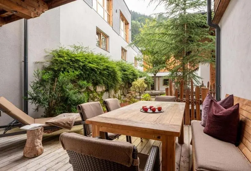 2-Bedroom Classic Apartment, Das Kaltenbach   Apart