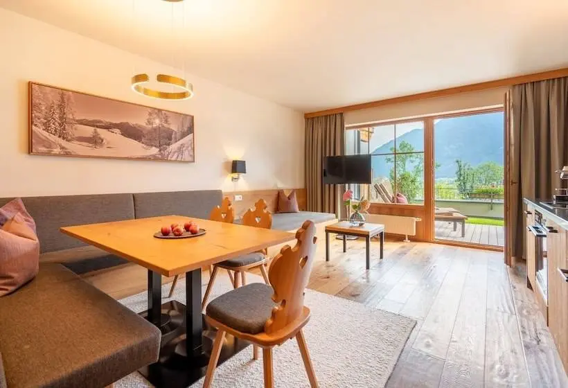 1 Bedroom Penthouse Apartment, Das Kaltenbach   Apart
