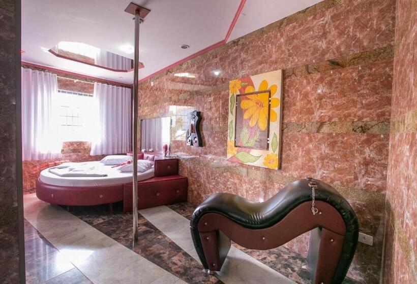 Номен Superior с Гидромассажем, Motel Desejo