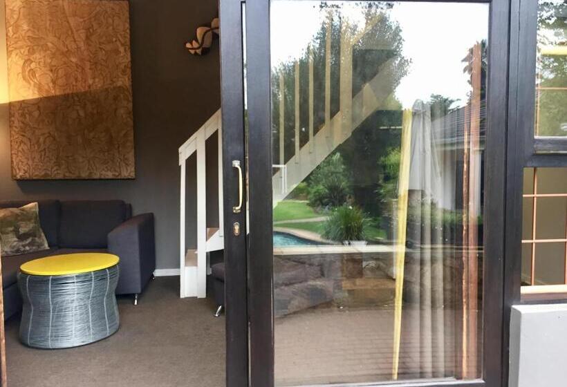 اتاق خانوادگی, Lucky Bean Guesthouse