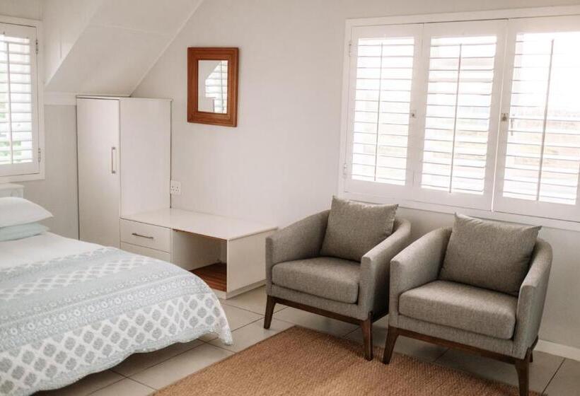 آپارتمان 1 خوابه با بالکن, Pebbles Beach Cottage