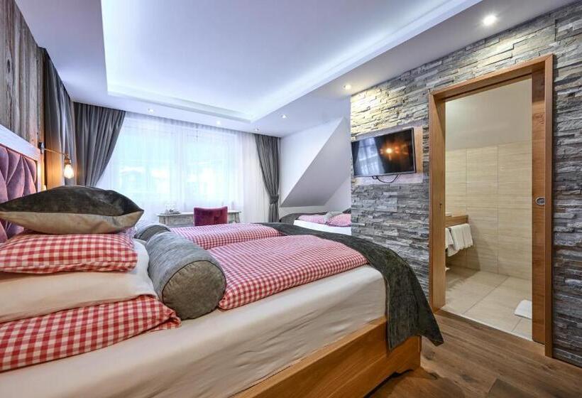 غرفة ديلوكس مزودة بشرفة, Villa Ambach