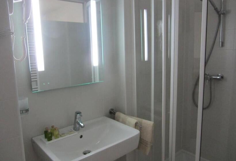 سوییت, Villa Tollazzi