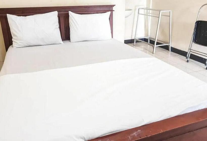 غرفة قياسية, Penginapan Sinar Harapan Near Gor Mastrip Probolinggo