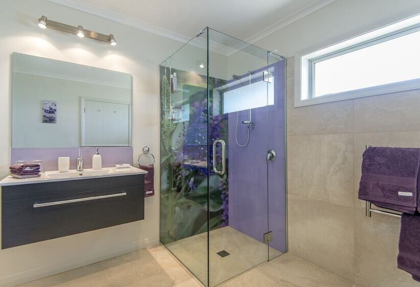 חדר סופריור עם נוף להרים, Ribbonwood Country House