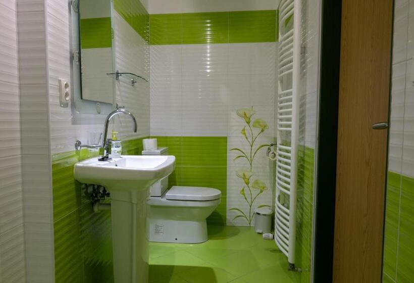 اتاق استاندارد, Pension Max Valtice