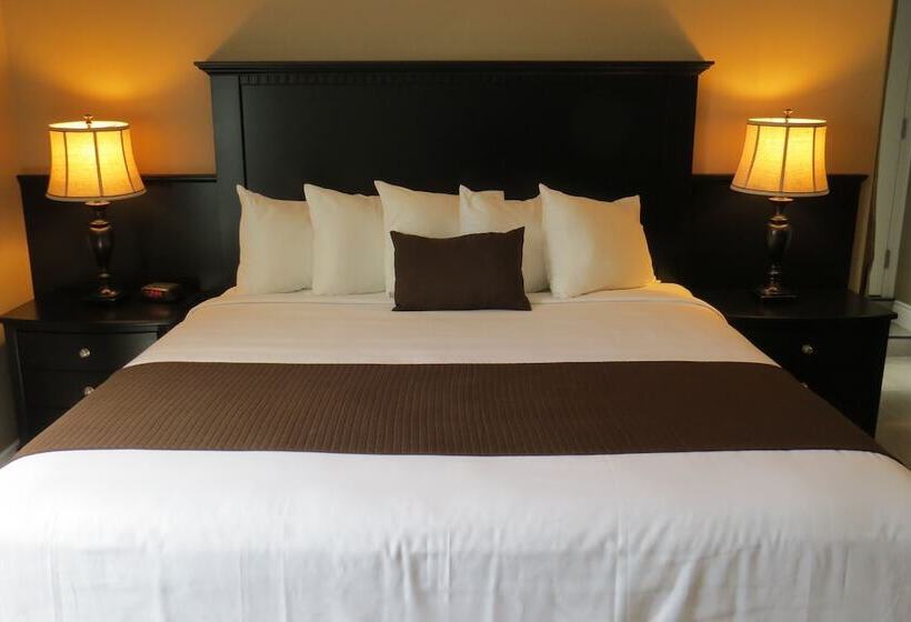 주니어 스위트, Dockside Suites