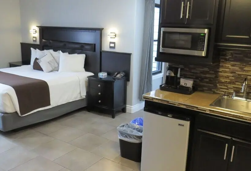 Junior Suite, Dockside Suites