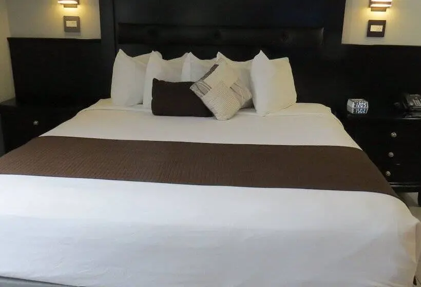 Junior Suite, Dockside Suites
