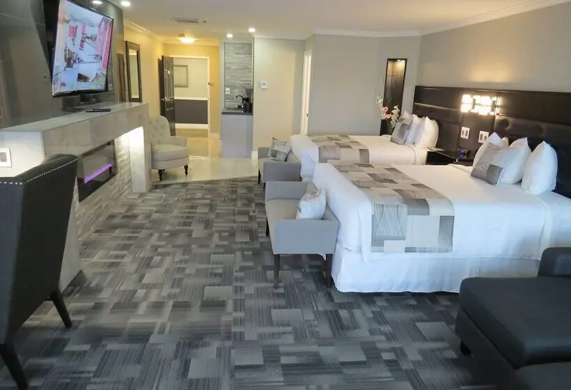 Family-Studio, Dockside Suites