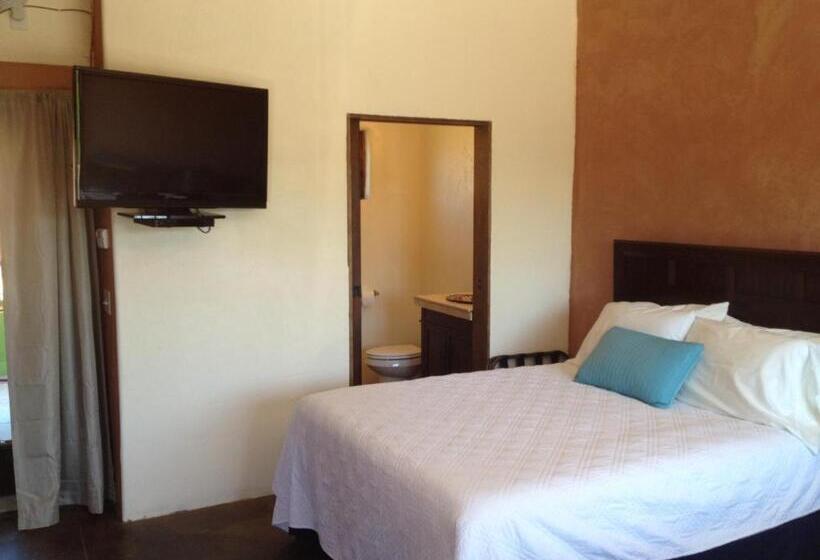 غرفة قياسية, La Posada Pintada