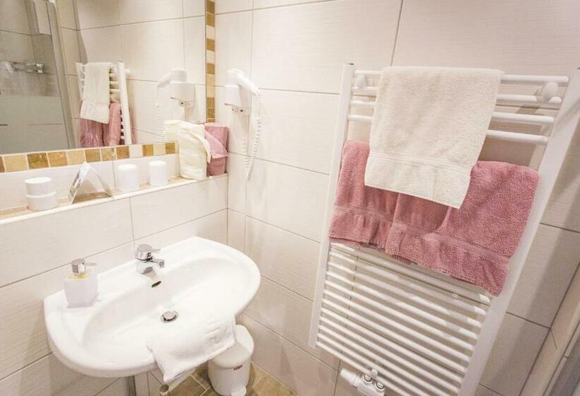 شقة غرفتين نوم مزودة بشُرفة, Nöglhof